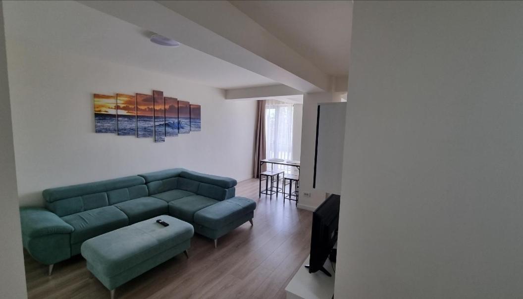 Apartament Cwa 1 Aeroport Otopeni Buitenkant foto
